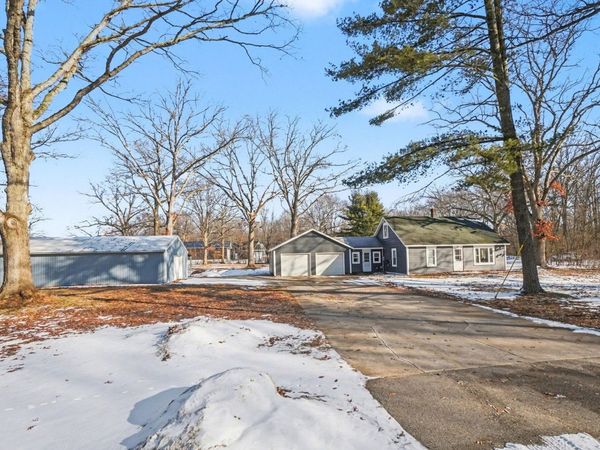 12505 Rich Street, Grand Haven, MI 49417