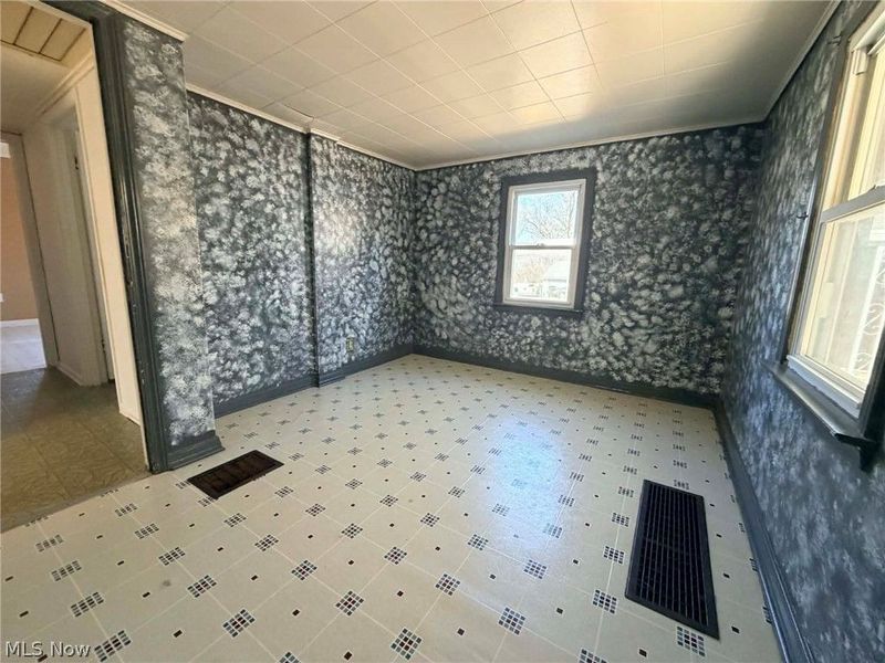 574 Brighton Boulevard, Zanesville, OH 43701 Photo 14