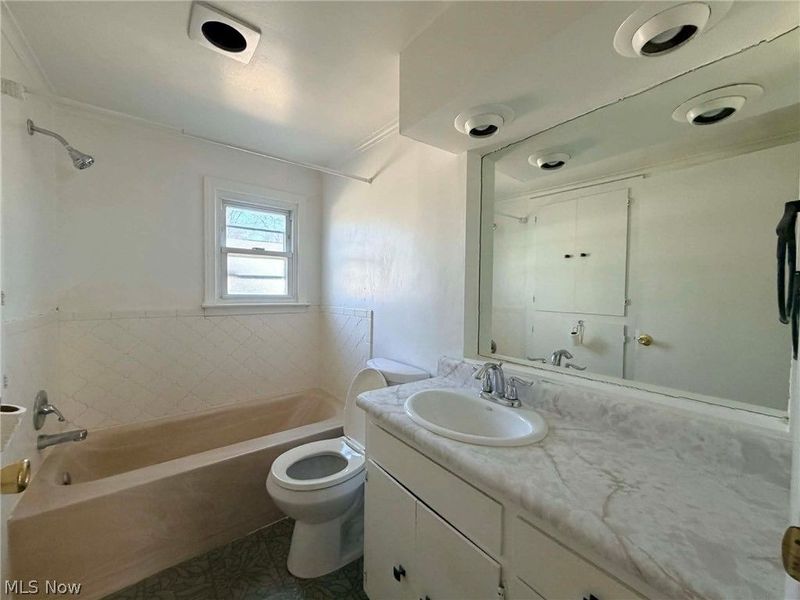 574 Brighton Boulevard, Zanesville, OH 43701 Photo 16