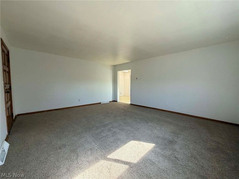 574 Brighton Boulevard, Zanesville, OH 43701 Photo 5