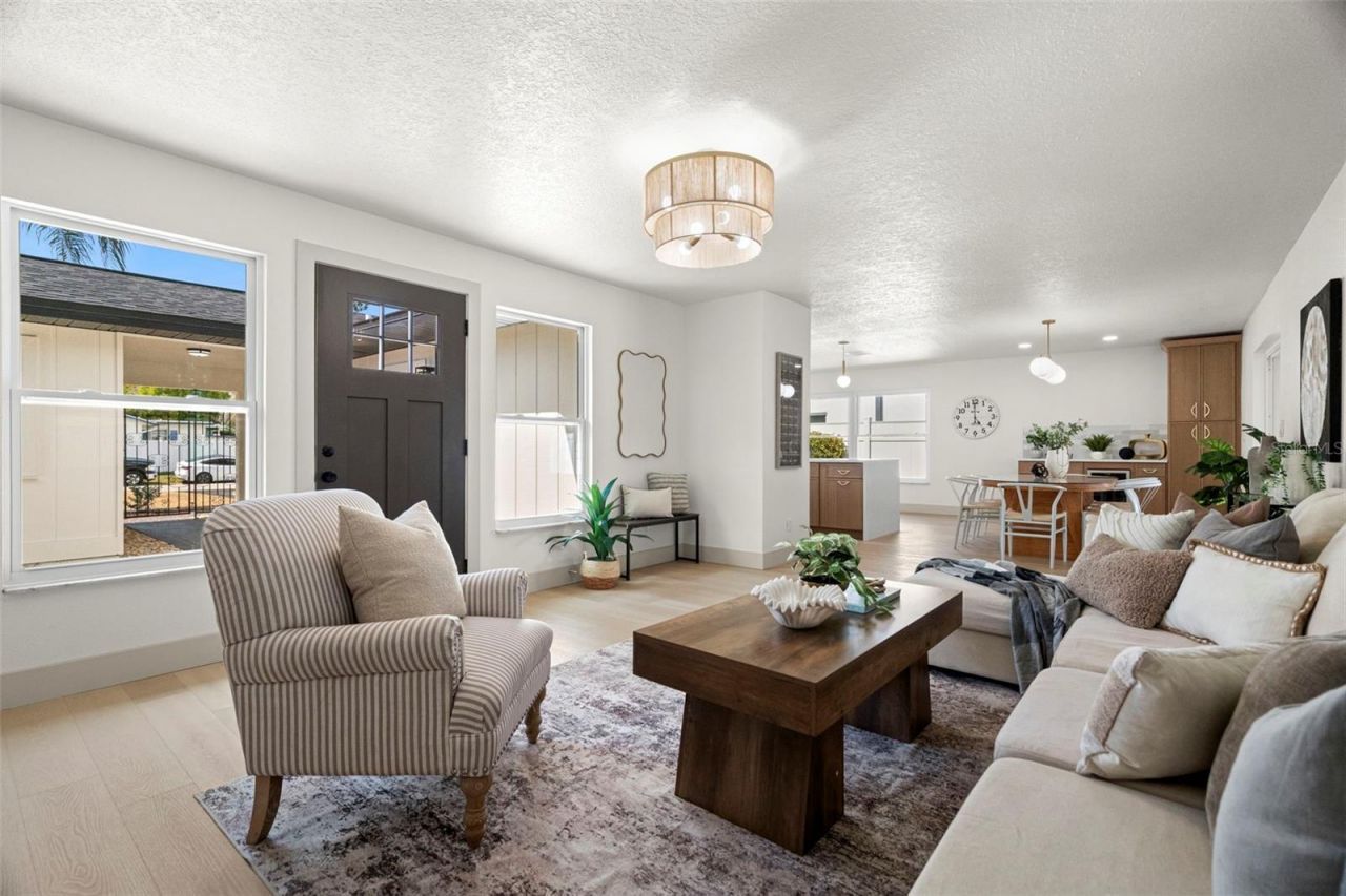 6567 22nd Street N, Saint Petersburg, FL 33702 Photo