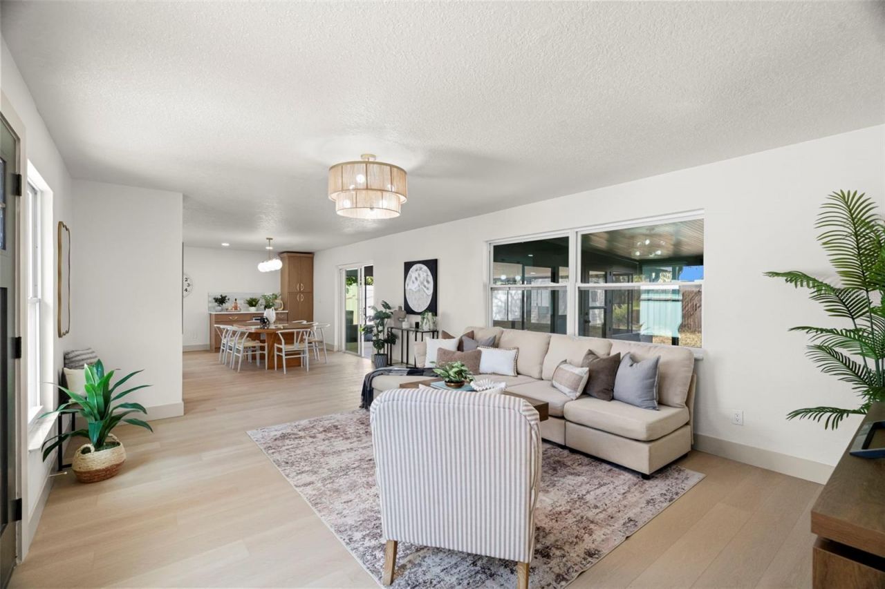 6567 22nd Street N, Saint Petersburg, FL 33702 Photo