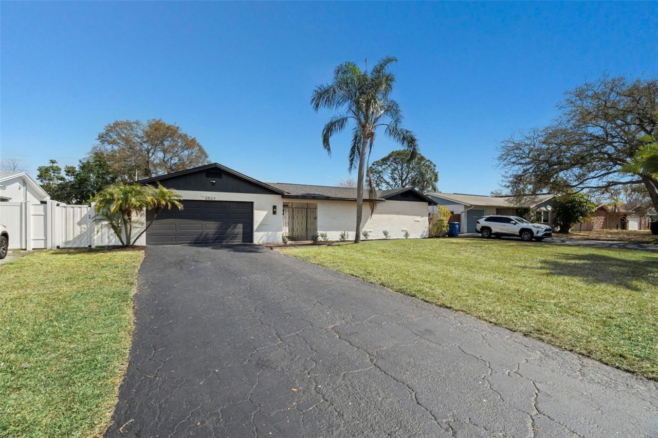 6567 22nd Street N, Saint Petersburg, FL 33702 Photo