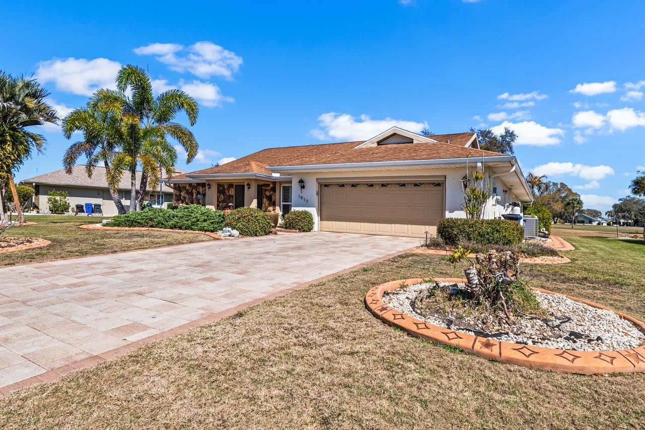 1917 E View Drive, Sun City Center, FL 33573 Photo