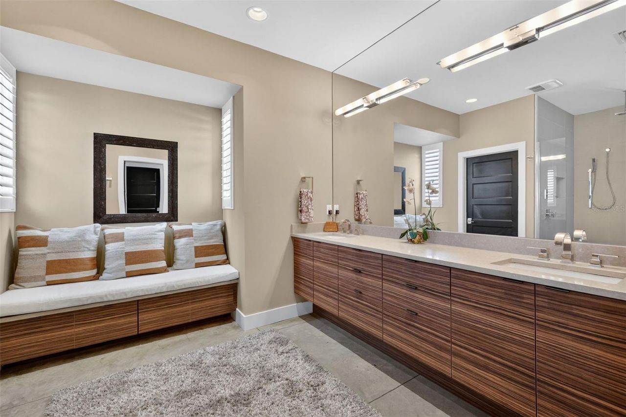 1535 Sunset Circle, Mount Dora, FL 32757 Photo