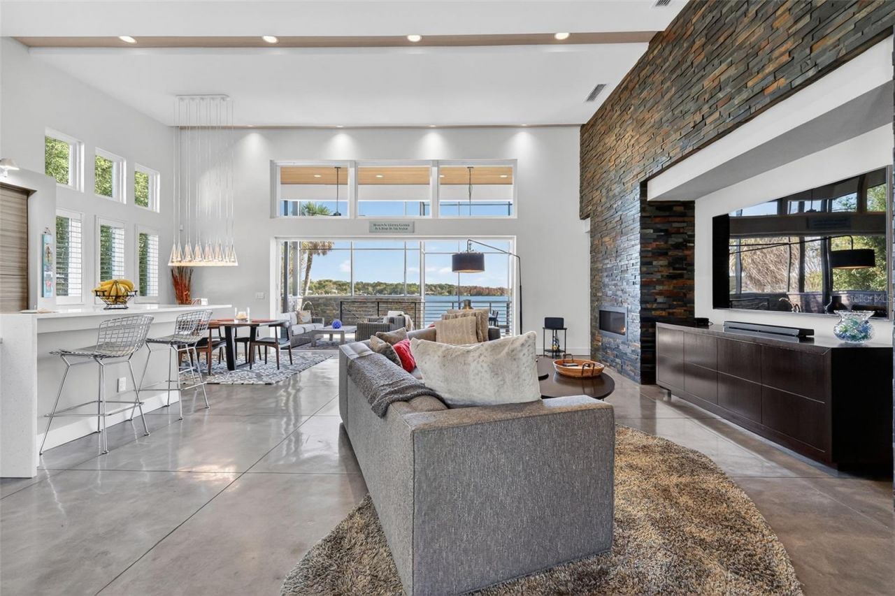 1535 Sunset Circle, Mount Dora, FL 32757 Photo