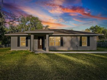 37402 CHICAGO AVENUE , UMATILLA, FL 32784