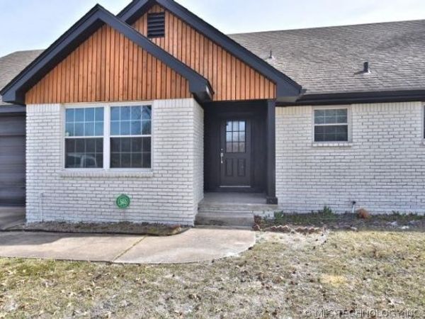 3753 S 90th East Avenue, Tulsa, OK 74145