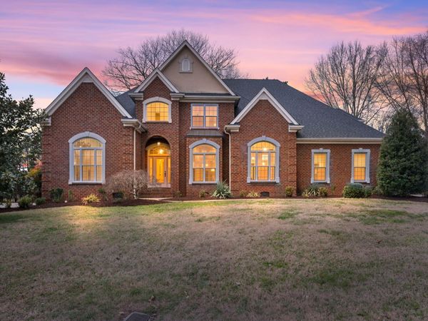 2638 Big Eagle Trl, Murfreesboro, TN 37127