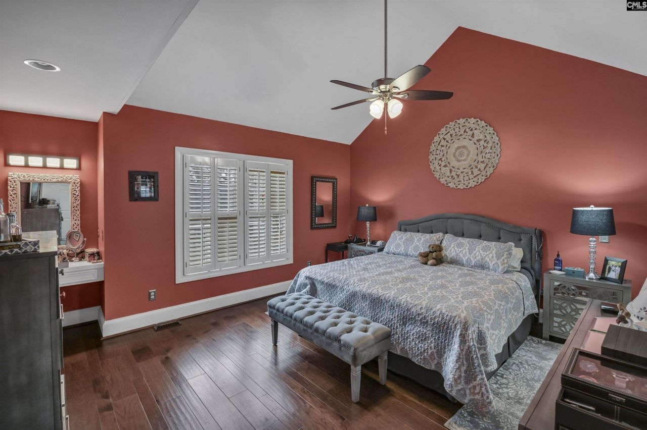 821 Mallard Lakes Drive Photo 15