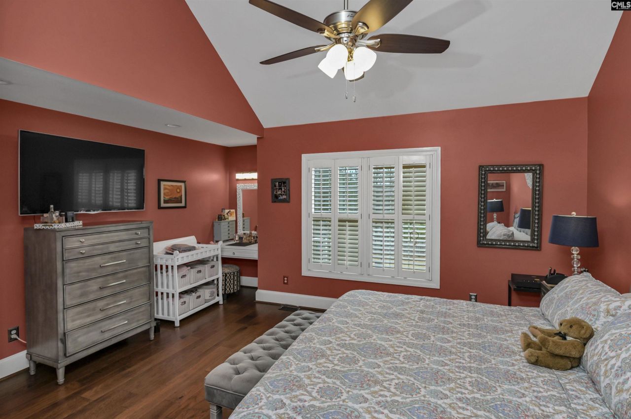 821 Mallard Lakes Drive Photo 16