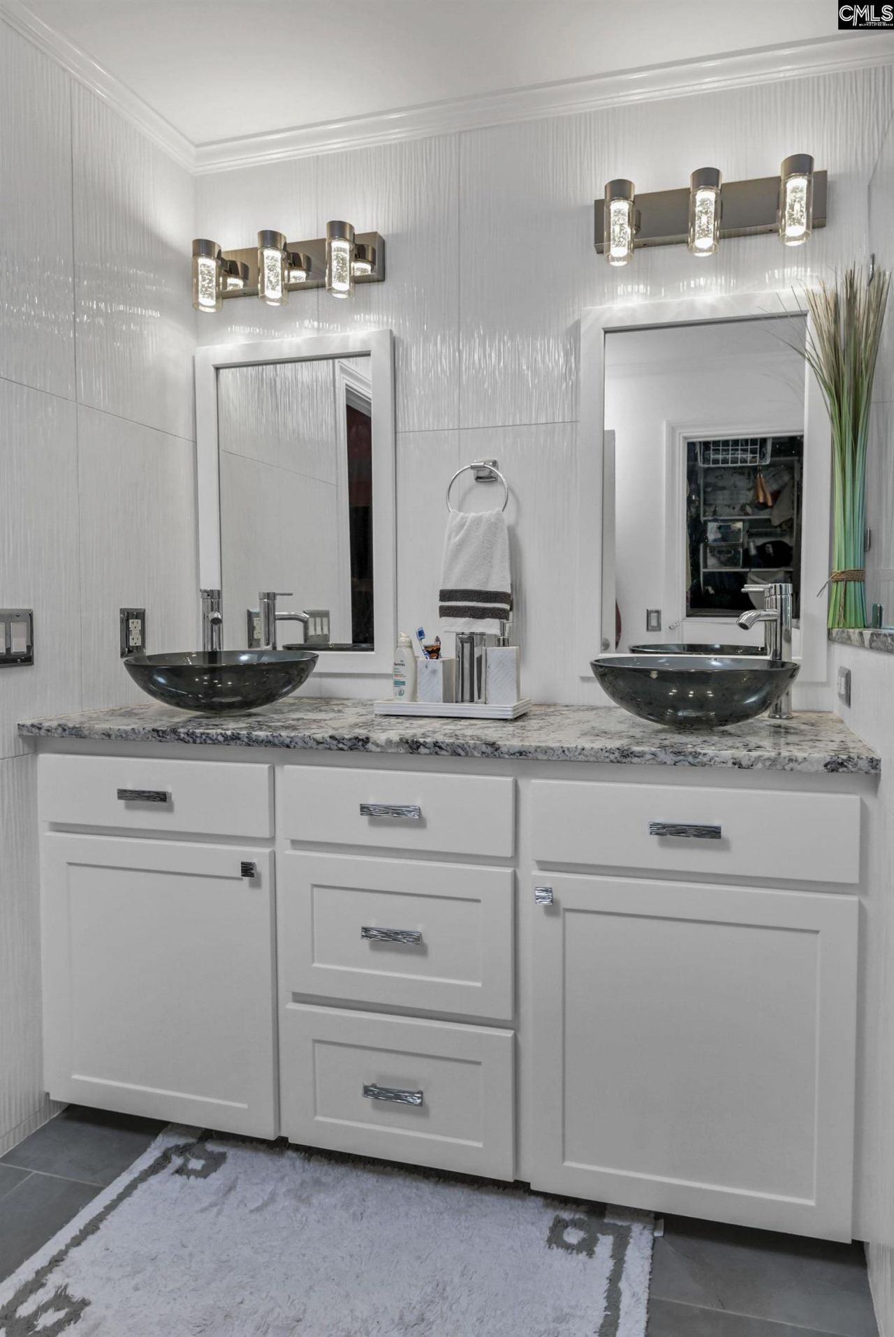 821 Mallard Lakes Drive Photo 19