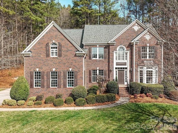108 Braxton Gate Court, Mount Holly, NC 28120