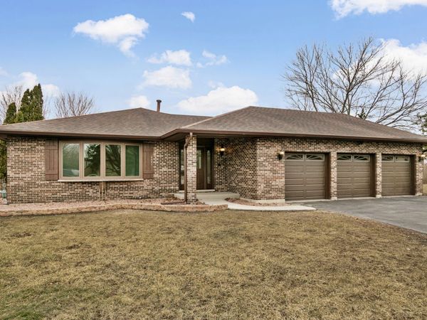 4951 Crest Court, Country Club Hills, IL 60478