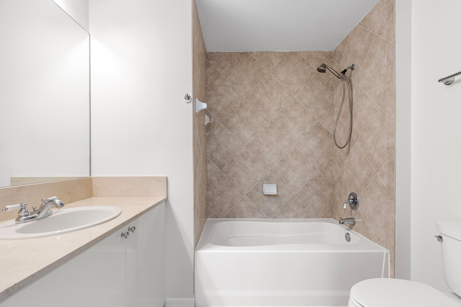 233 S Federal Highway, Unit 405, Boca Raton, FL 33432 Photo