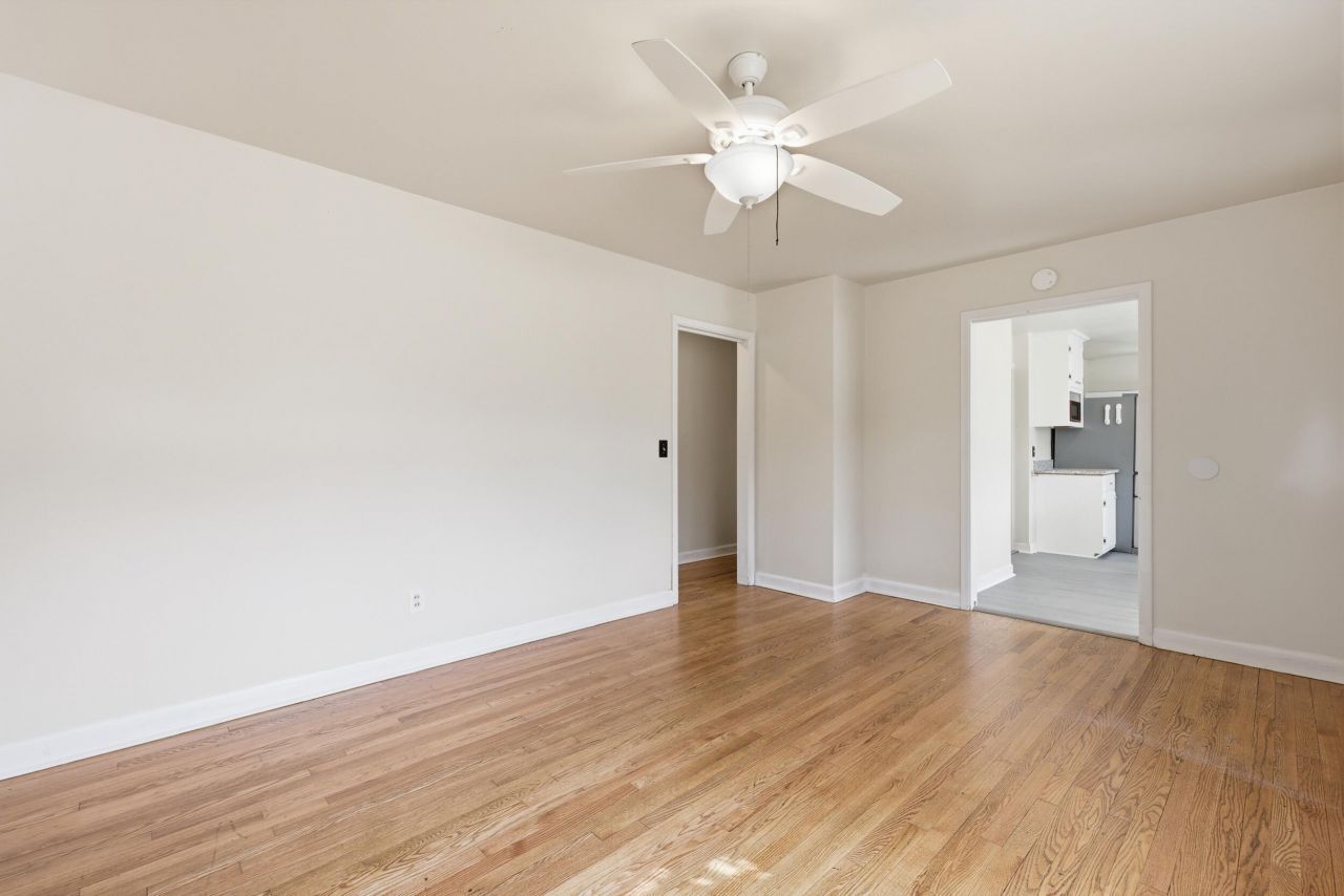 4126 Oakridge Drive Photo 11