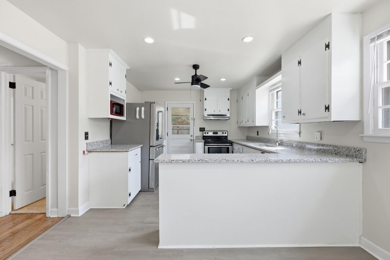 4126 Oakridge Drive Photo 14