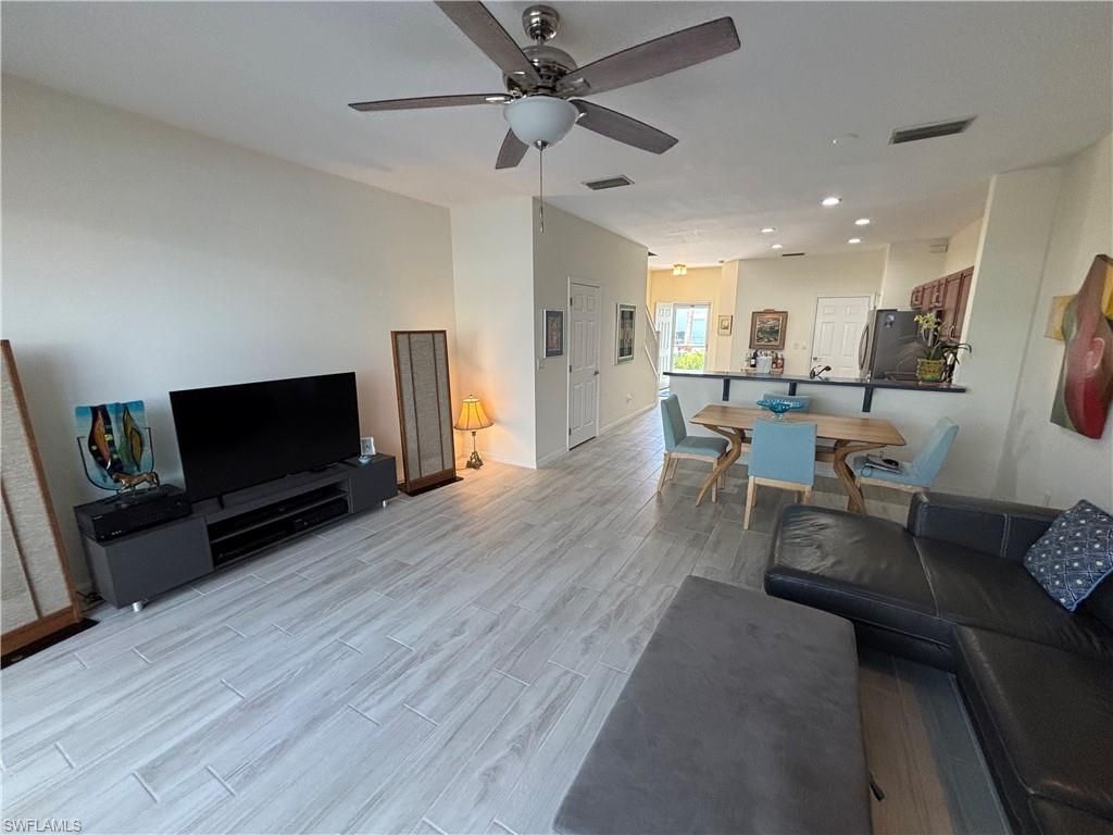 8451 Village Edge Cir, Unit 3, Fort Myers, FL 33919 Photo