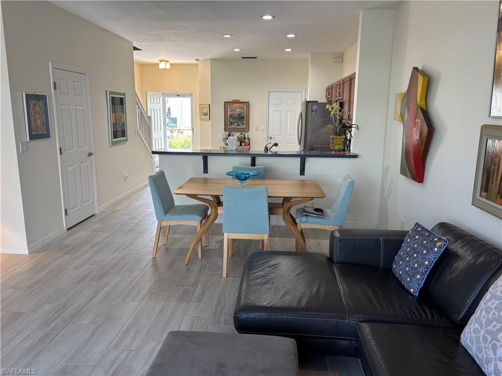 8451 Village Edge Cir, Unit 3, Fort Myers, FL 33919 Photo