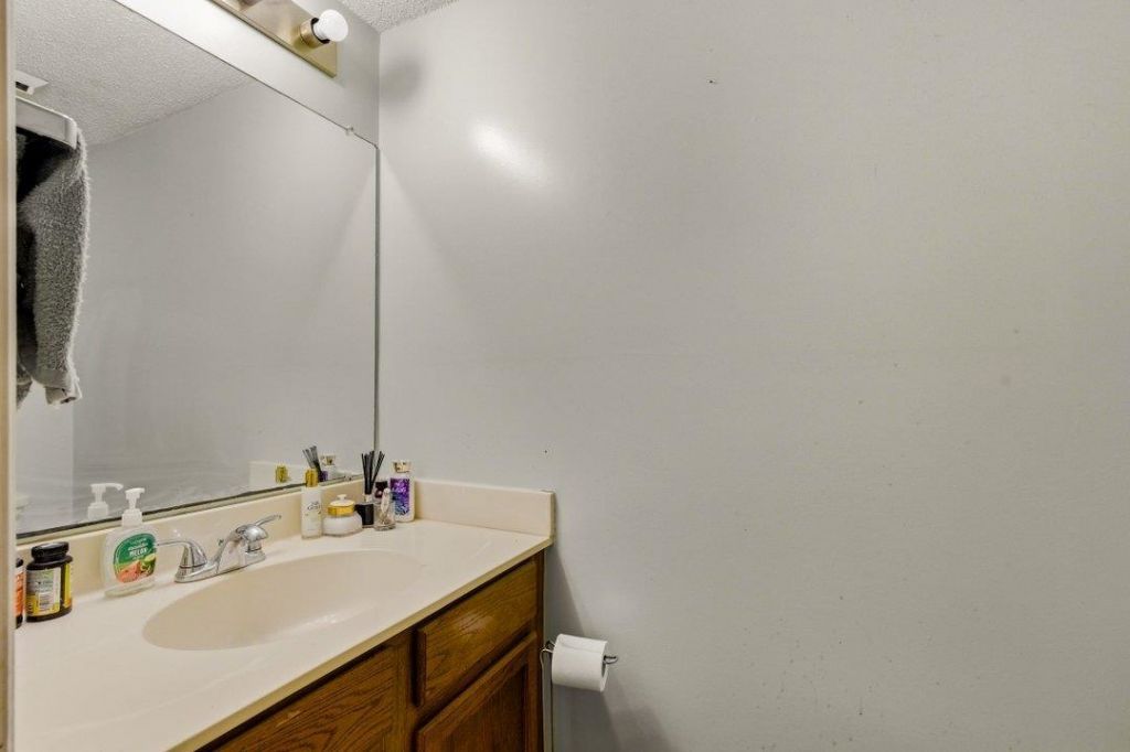 775 Plantation Dr.  Photo 12