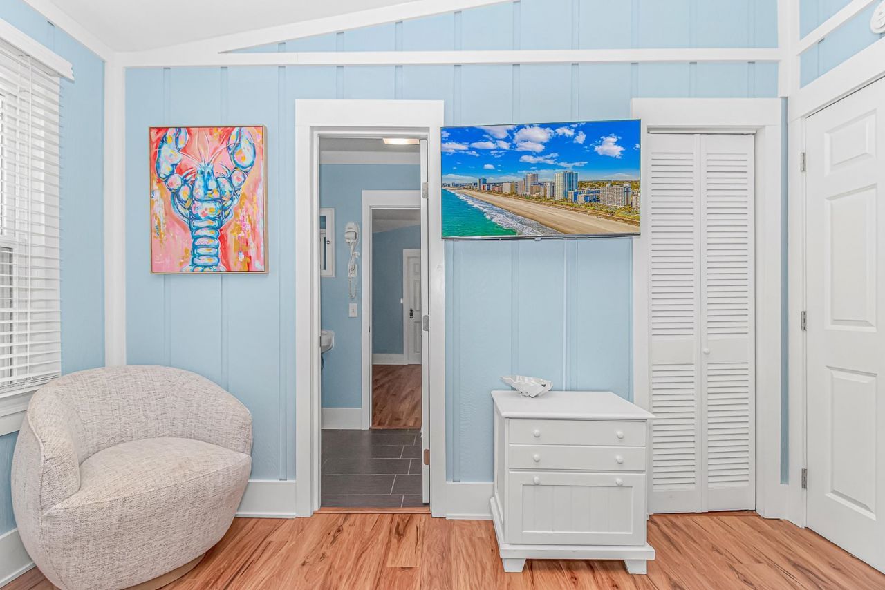 304 42nd Ave. N  Photo 18