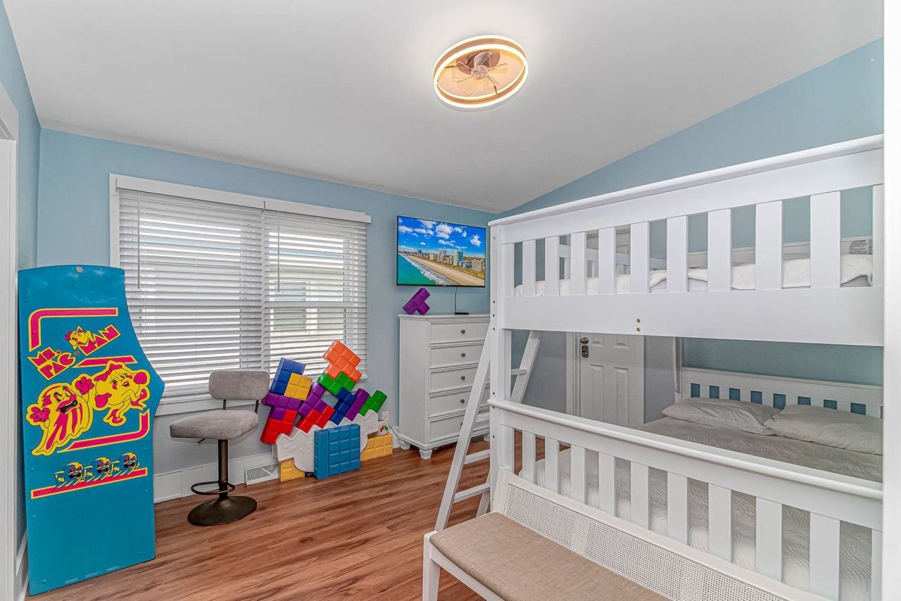 304 42nd Ave. N  Photo 21