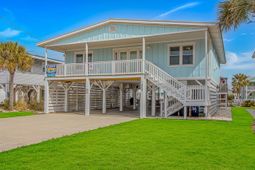 304 42nd Ave. N  photo 4