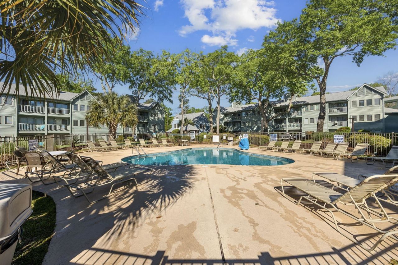 5905 S Kings Hwy.  Photo 19