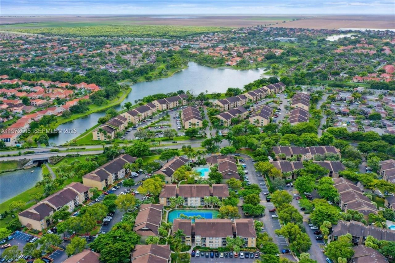 15285 SW 107th Ln , Unit 201, Miami, FL 33196 Photo