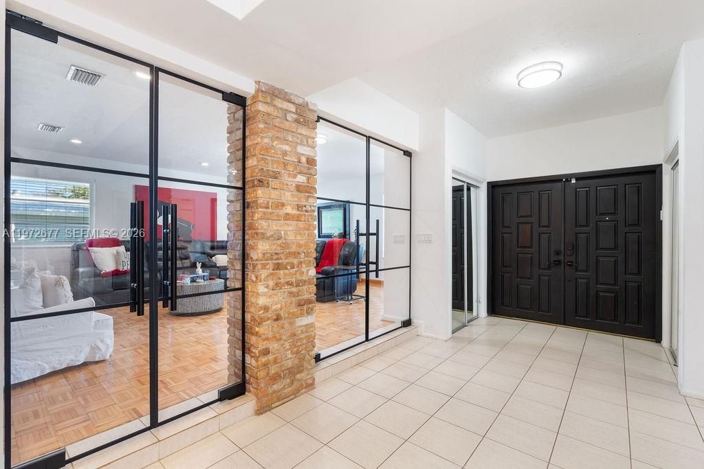 13780 SW 73rd Ct, Palmetto Bay, FL 33158 Photo