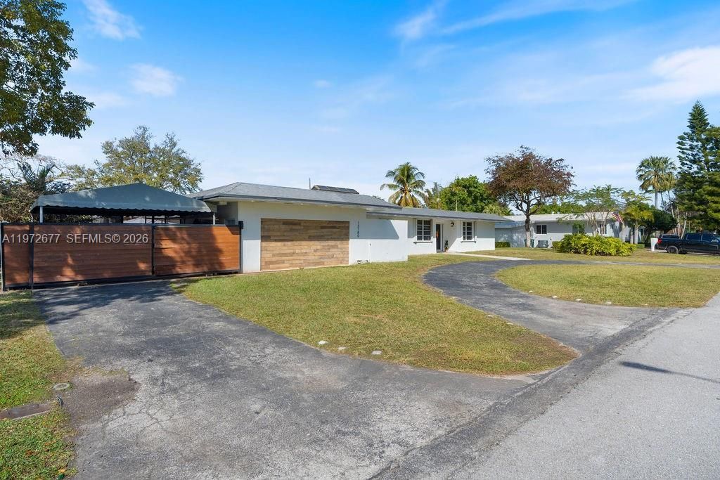 13780 SW 73rd Ct, Palmetto Bay, FL 33158 Photo