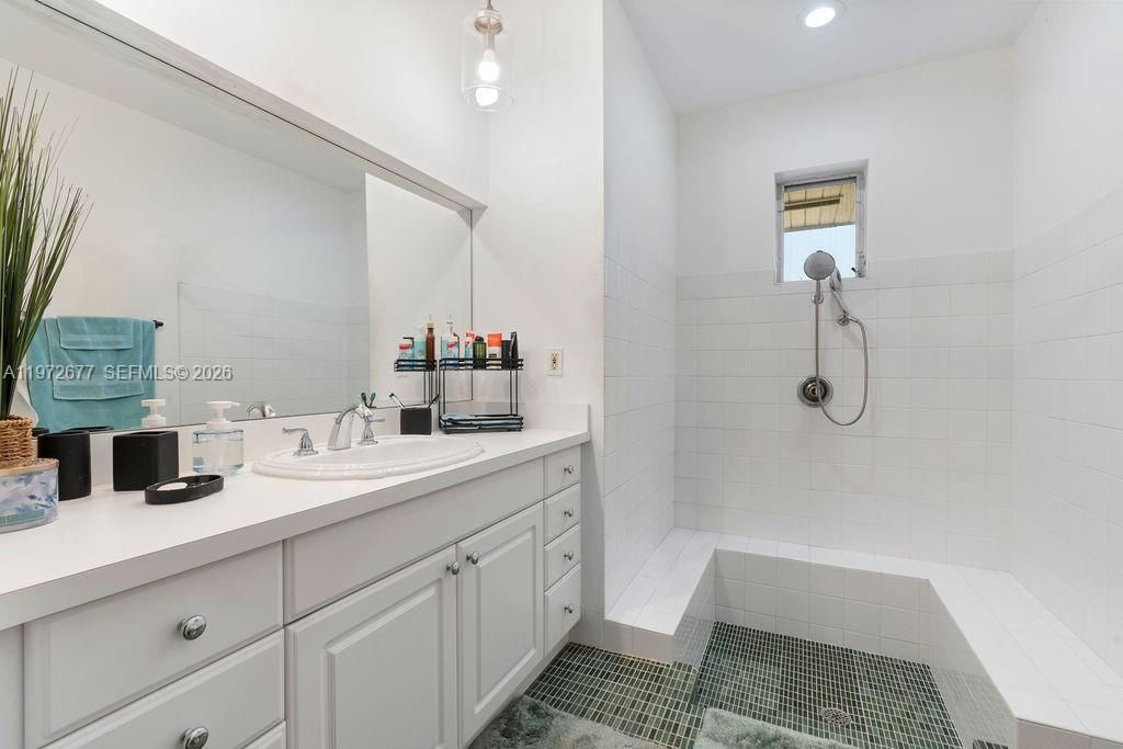 13780 SW 73rd Ct, Palmetto Bay, FL 33158 Photo