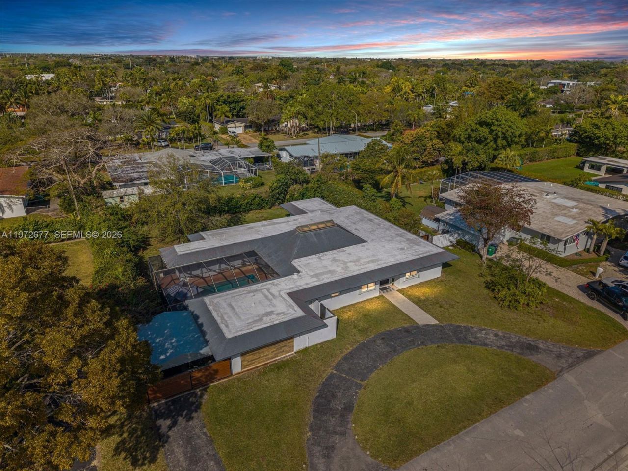 13780 SW 73rd Ct, Palmetto Bay, FL 33158 Photo