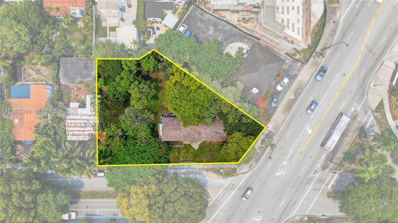 5800 Biscayne Blvd, Miami, FL 33137 Photo