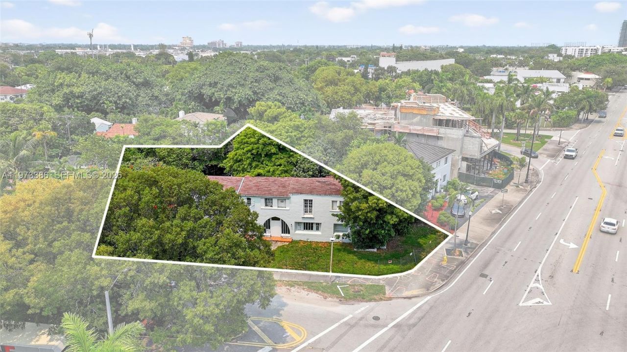 5800 Biscayne Blvd, Miami, FL 33137 Photo