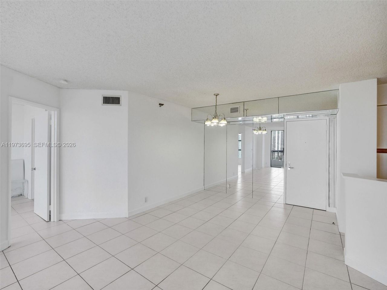 3400 192nd St , Unit 1811, Aventura, FL 33180 Photo