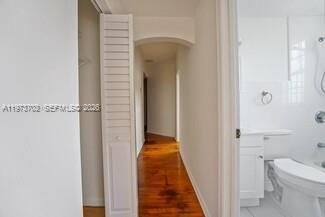 1051 Meridian Ave, Unit 1I, Miami Beach, FL 33139 Photo