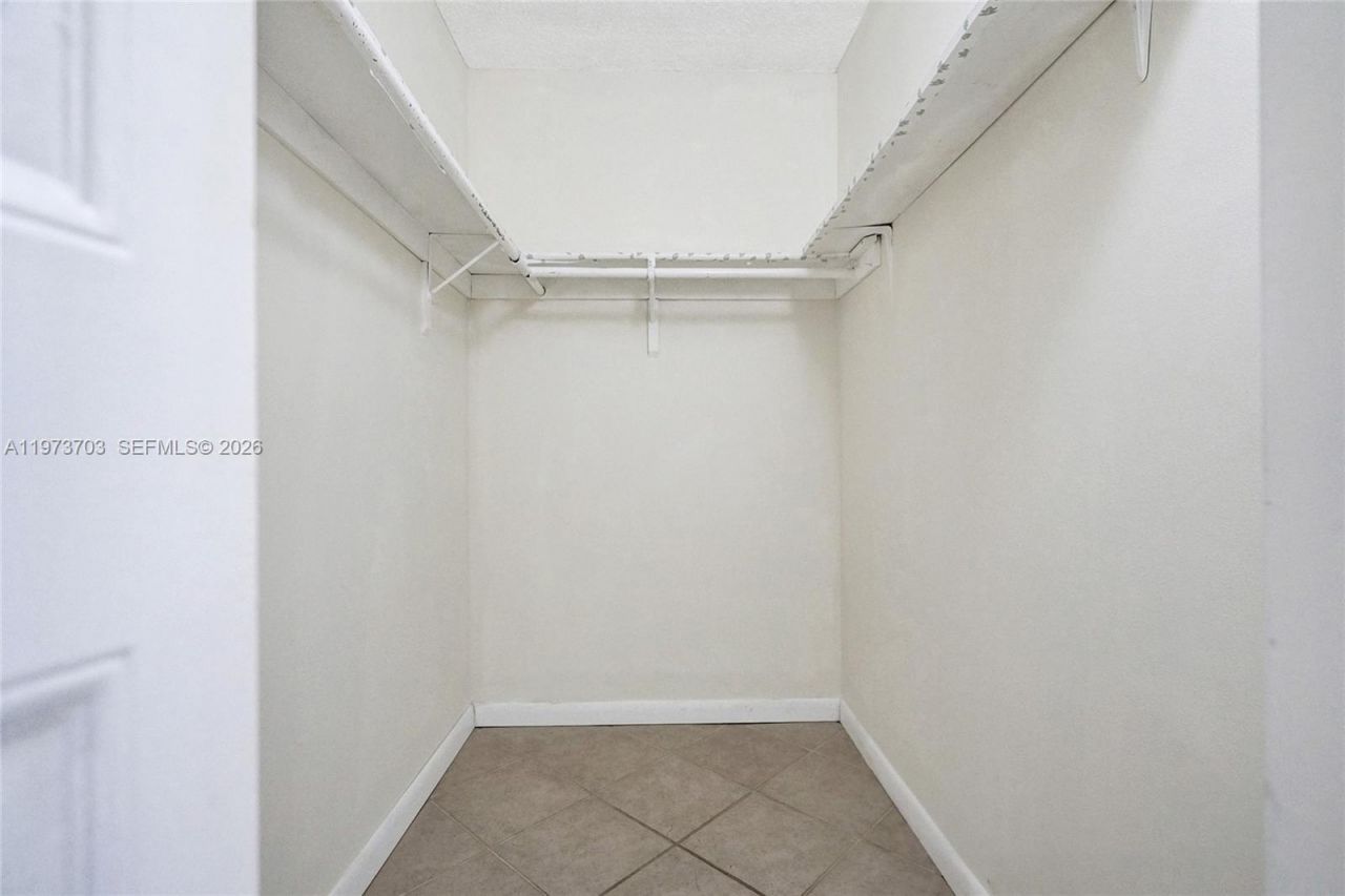 6655 W Broward Blvd, Unit 309, Plantation, FL 33317 Photo