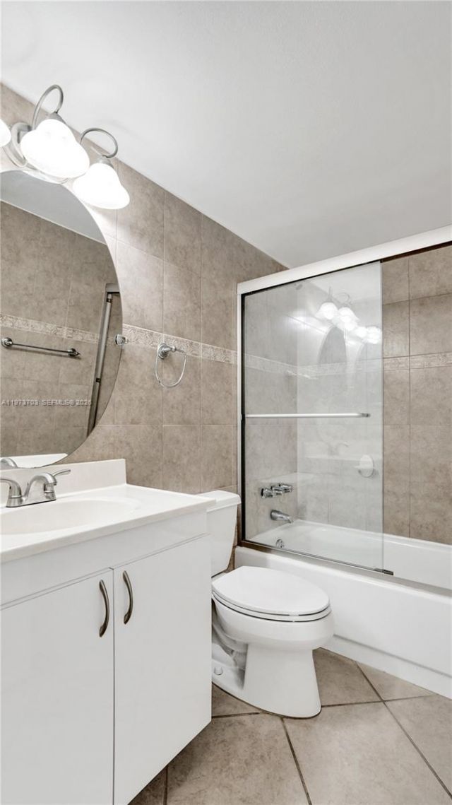 6655 W Broward Blvd, Unit 309, Plantation, FL 33317 Photo