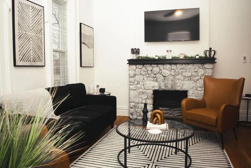 5232 Norwich Street , Hilliard, OH 43026 Main Photo