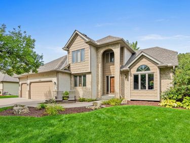 10840 46th Place N, Plymouth, MN 55442