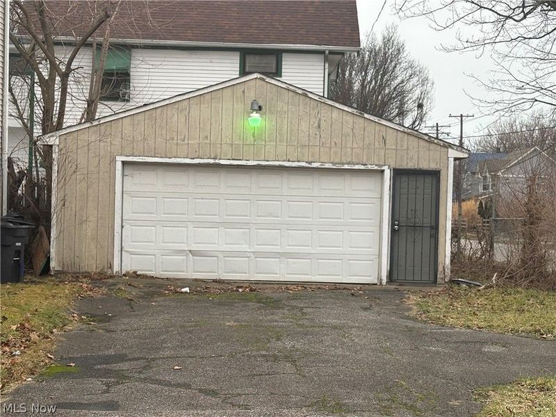 1214 E 74th Street, Cleveland, OH 44103 Photo 5