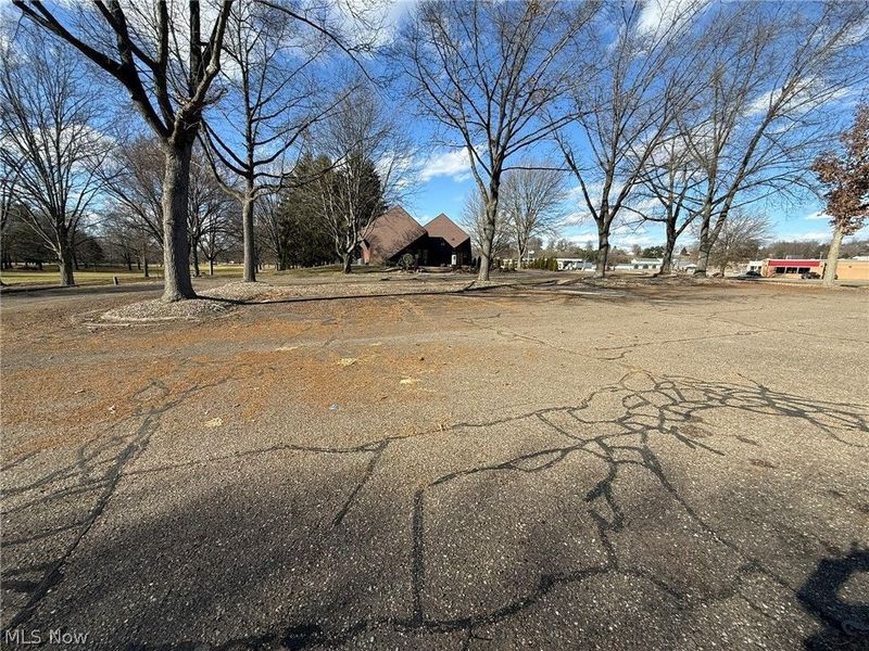 10804 Wilkshire Boulevard NE, Bolivar, OH 44612 Photo 34