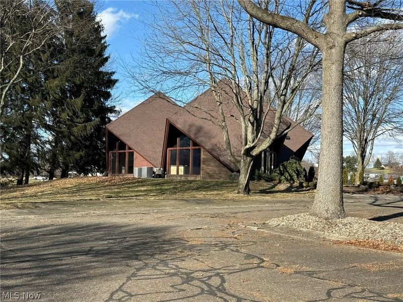 10804 Wilkshire Boulevard NE, Bolivar, OH 44612 Photo 35