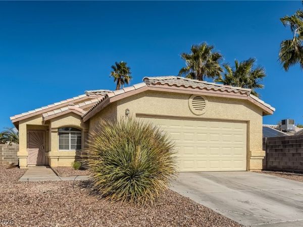 7316 Maiden Run Avenue , Las Vegas, NV 89130