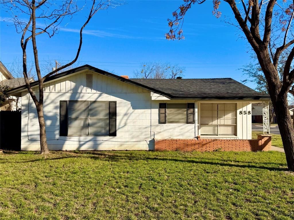 858 E North 11th Street, Abilene, TX 79601 Main Photo