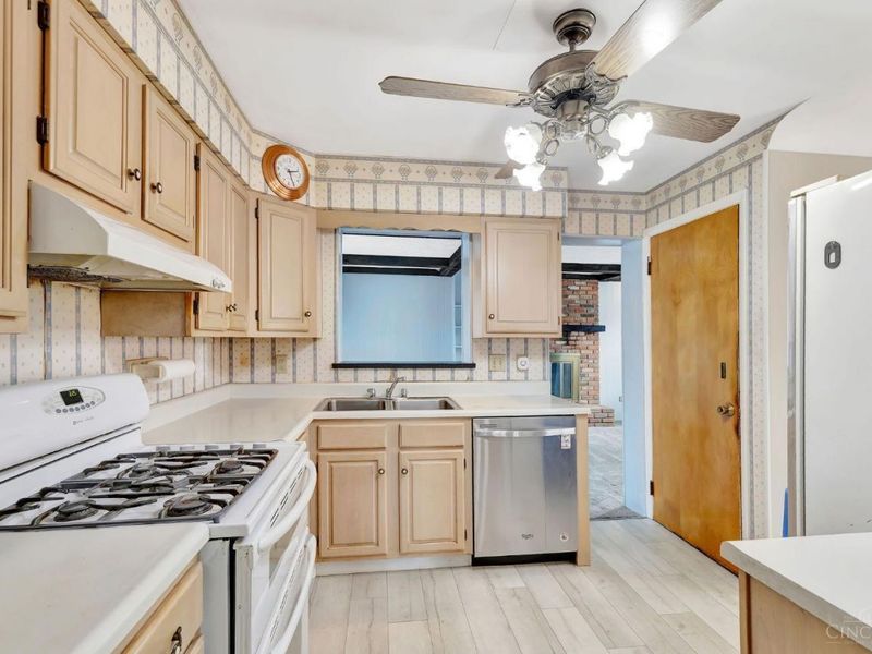 712 Libbejo Drive, Delhi Twp, OH 45233 Photo 7