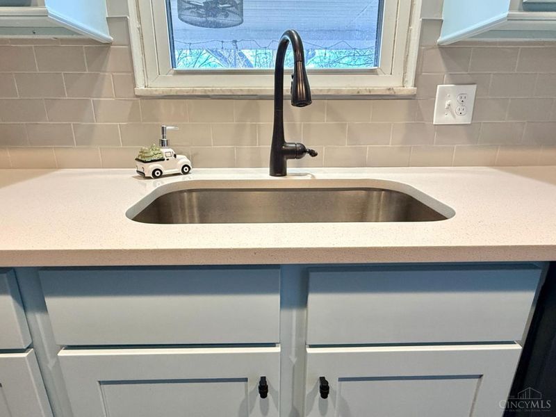 6189 Lesourdsville West Chester Road, Liberty Township, OH 45011 Photo 12