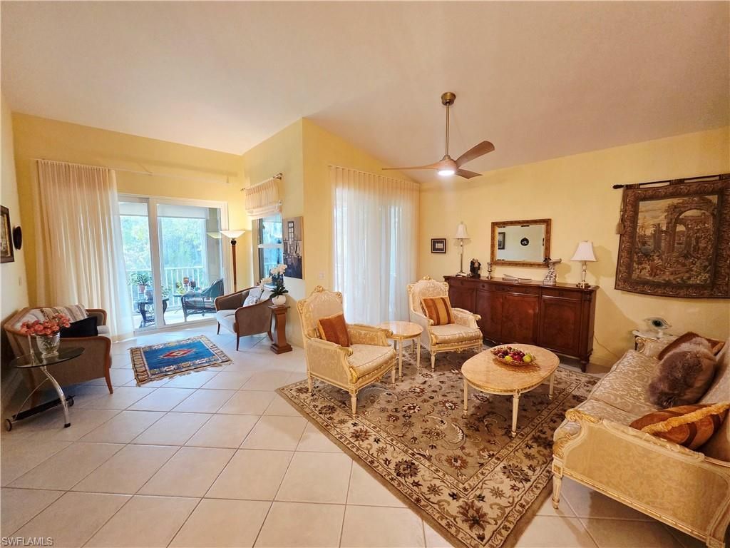 6775 Huntington Lakes Cir, Unit 202, Naples, FL 34119 Photo