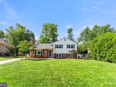 14609 LILVA, CENTREVILLE, VA 20120